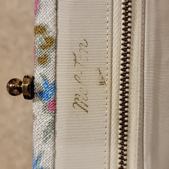 VINTAGE MEL-TON TAPESTRY CLUTCH BEAUTIFUL - Picture 4 of 7